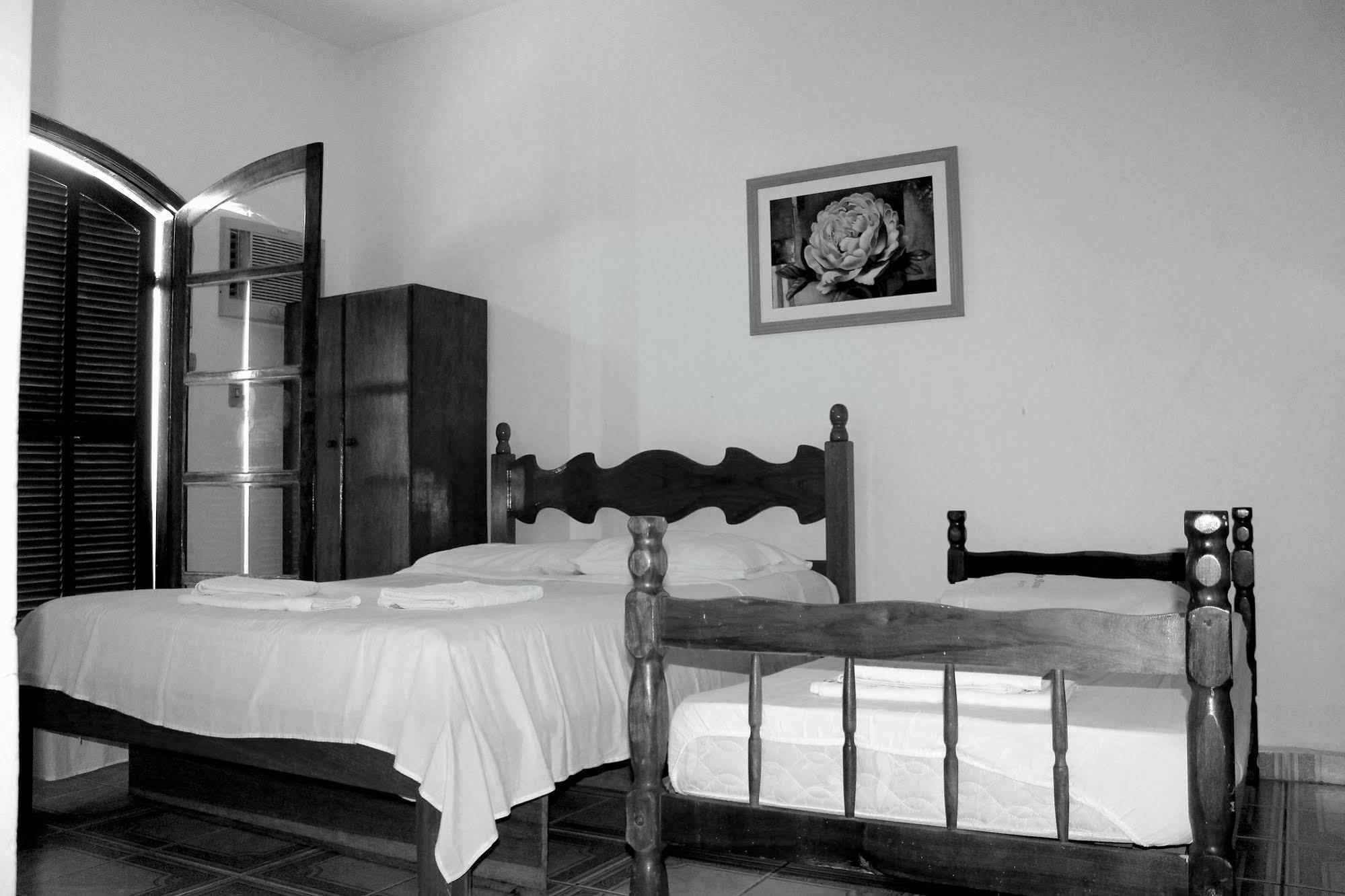 Hotel Dom Bosco Itanhaém Buitenkant foto